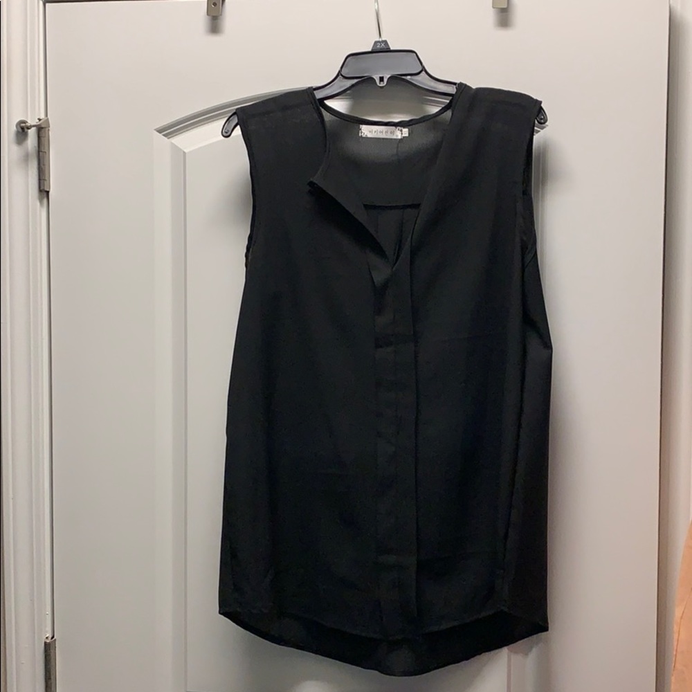 NWOT! Black sleeveless blouse